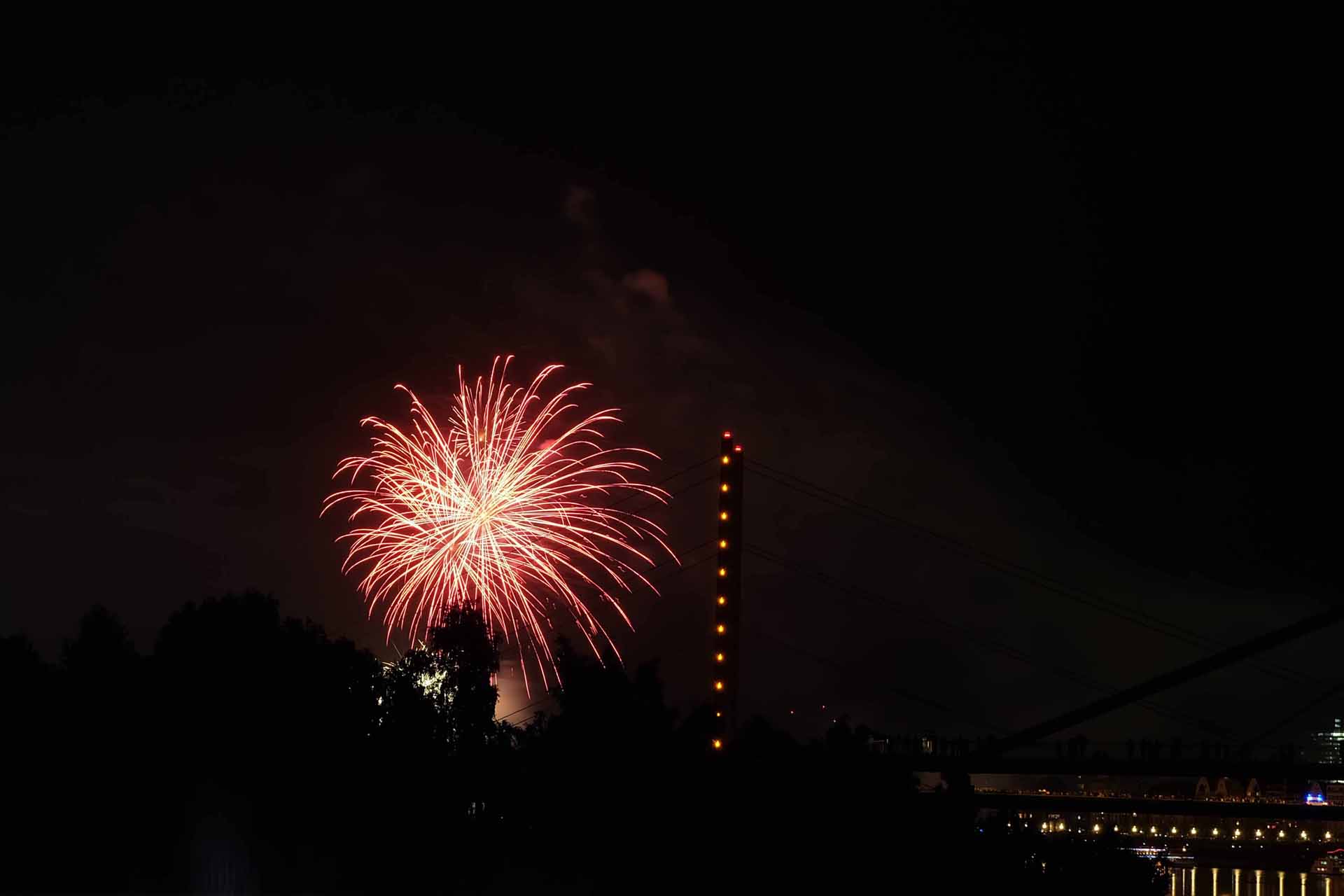 Feuerwerk Rheinkirmes 21