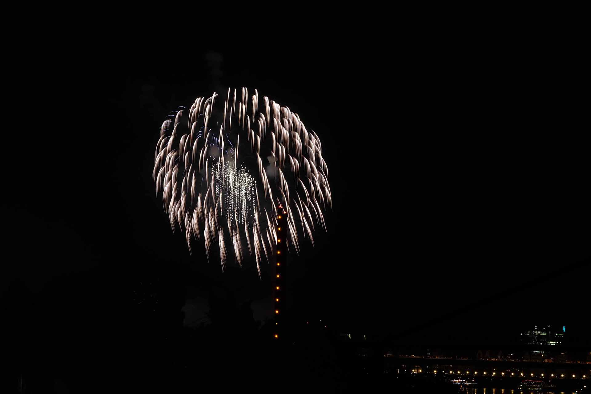 Feuerwerk Rheinkirmes 3