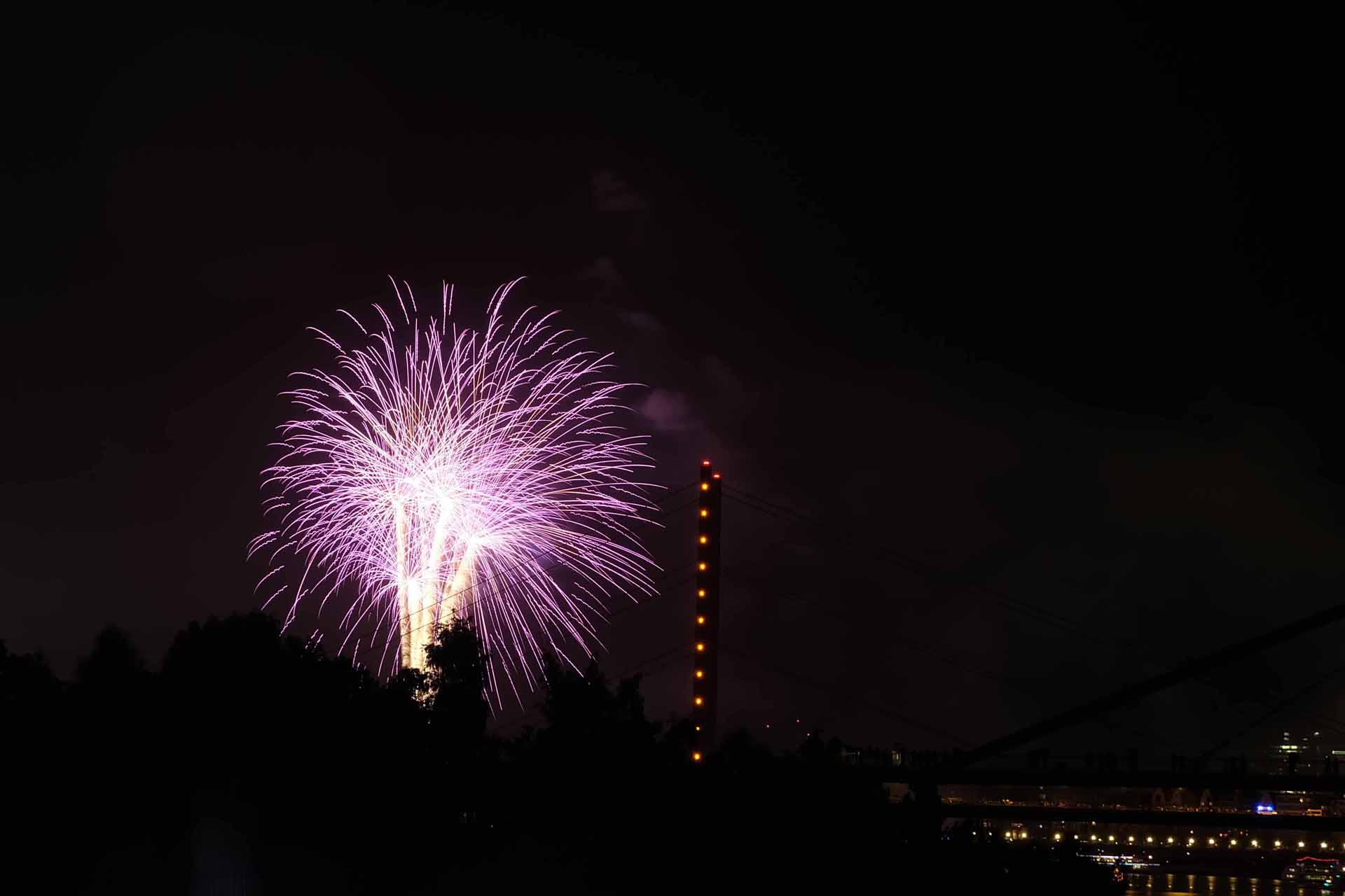 Feuerwerk Rheinkirmes 30
