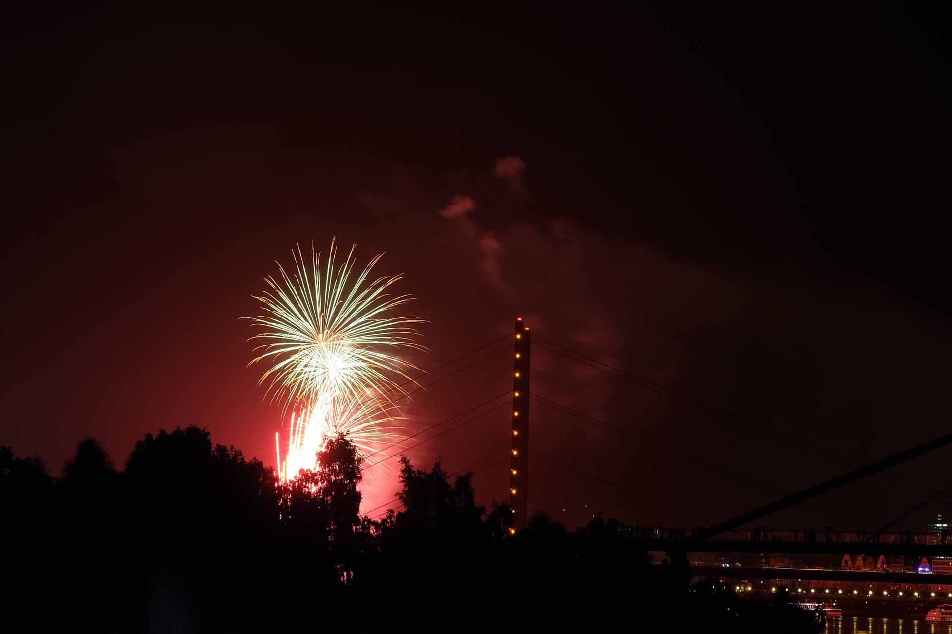 Feuerwerk Rheinkirmes 36