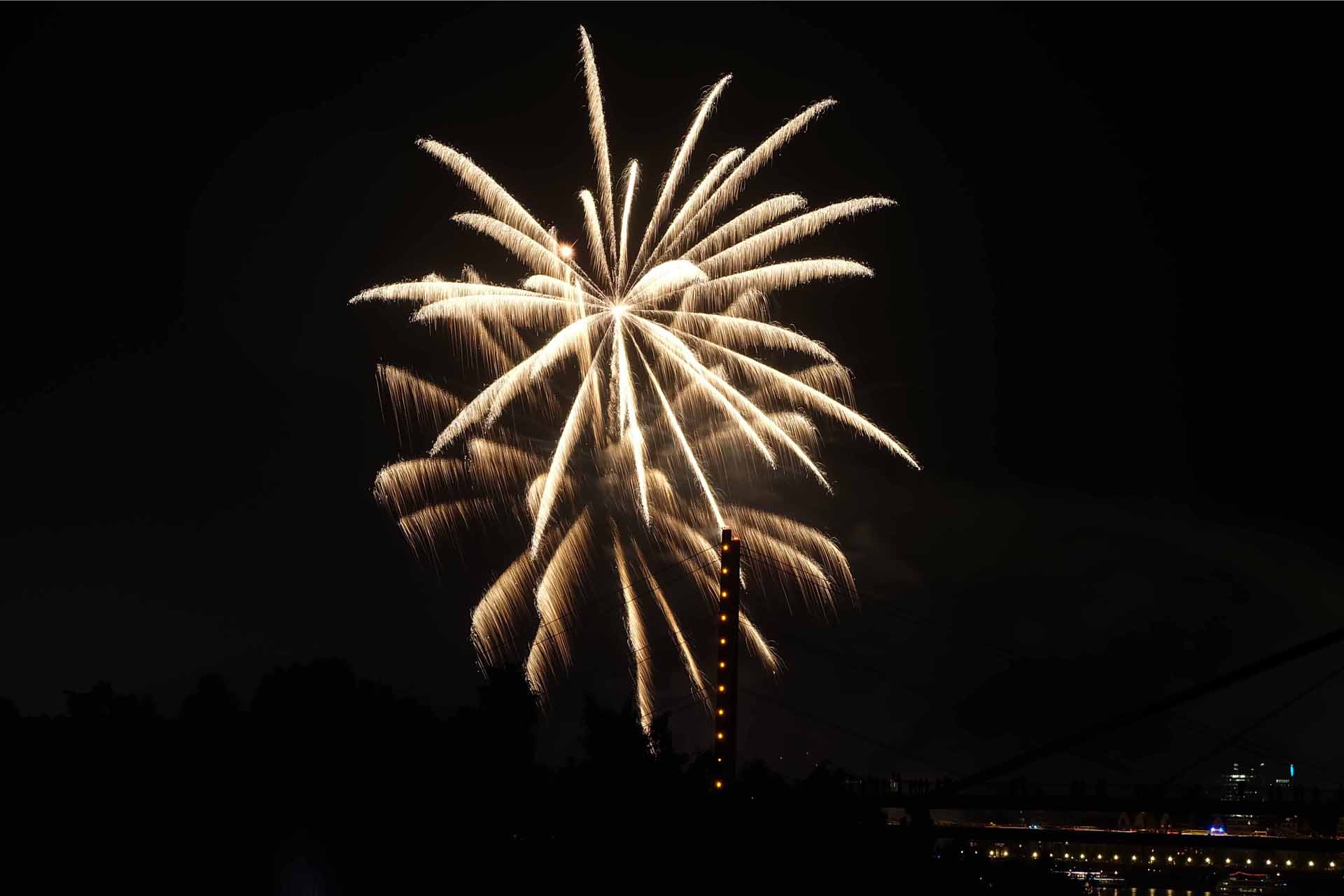 Feuerwerk Rheinkirmes 39