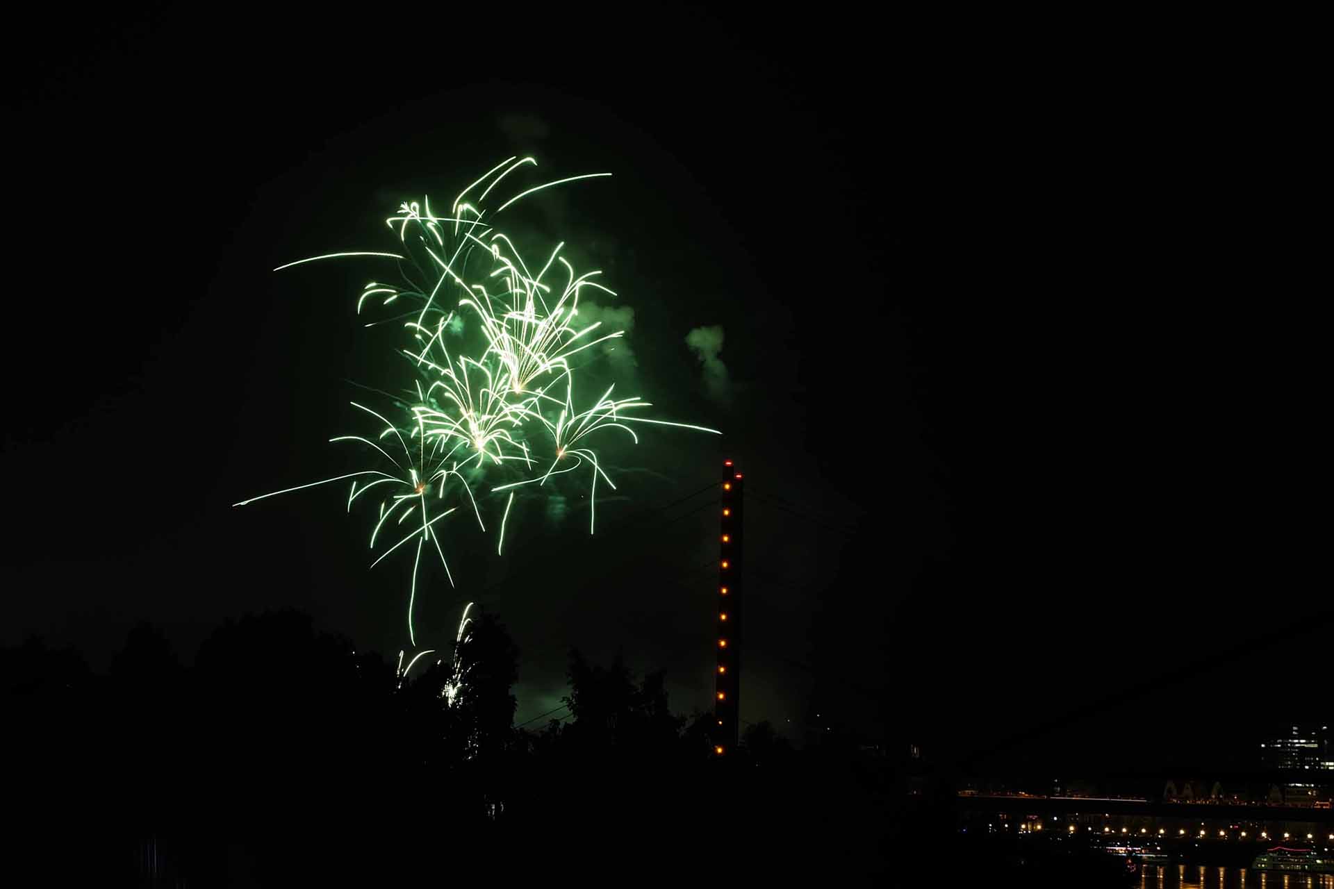 Feuerwerk Rheinkirmes 4