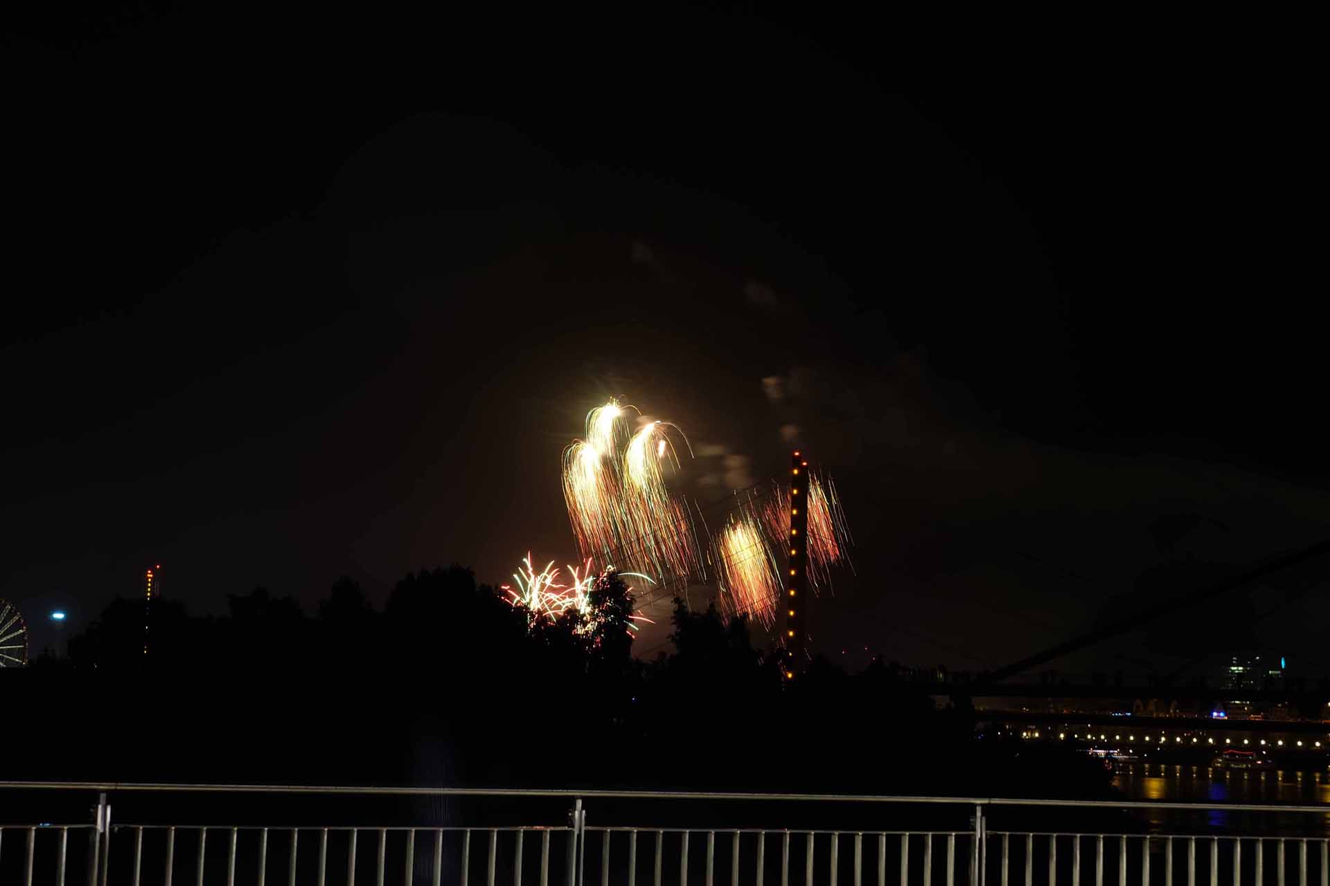 Feuerwerk Rheinkirmes 41